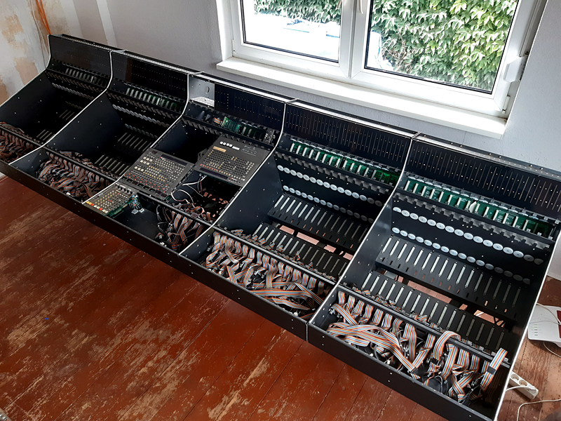 Series Ten Console in Hoym
